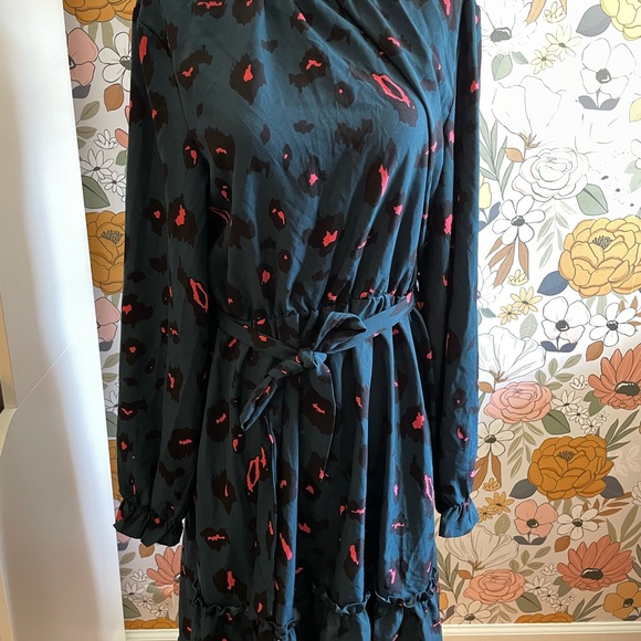 Finding Love Leopard Print Cupshe Dress Size Large BNWT - Picture 3 of 7